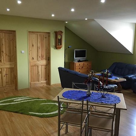 Apartman U Puskina Štrba Esterno foto